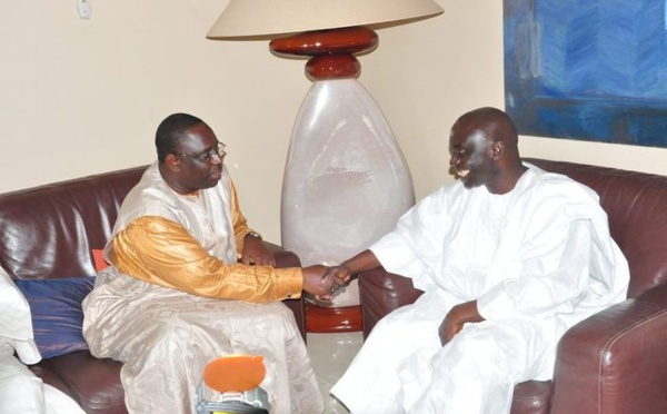 Idrissa Seck : ” à l’image de ce ministre japonais de l’électricité, Macky Sall devrait se courber devant les Sénégalais pour le restant de son mandat”
