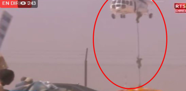 Arrêt sur images- Démonstration spectaculaire de l’Armée de l’air à l’AIDB