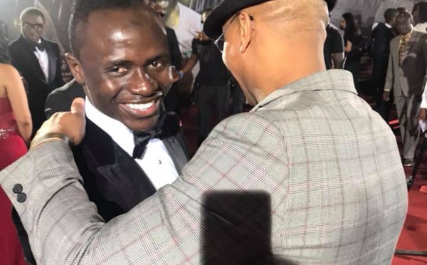 Ballon d'Or africain 2017 : Sadio Mané, El Hadji Diouf et Samuel Eto'o présents à Accra (Photos)