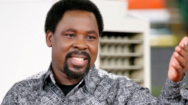 TB Joshua: Un « ange » serait apparu dans son église lors du culte (VIDÉO)