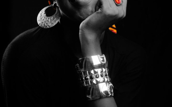 Photos: Découvrez Aïsha Jallow, la jeune top model qui explose les réseaux sociaux en Gambie
