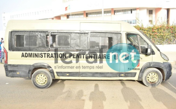 Les premières images du procès Khalifa Sall, mobilisation des partisans