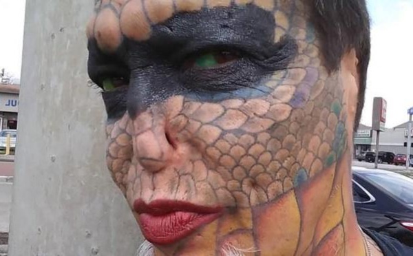 Elle dépense 60.000 dollars pour devenir un "dragon" (Photos)