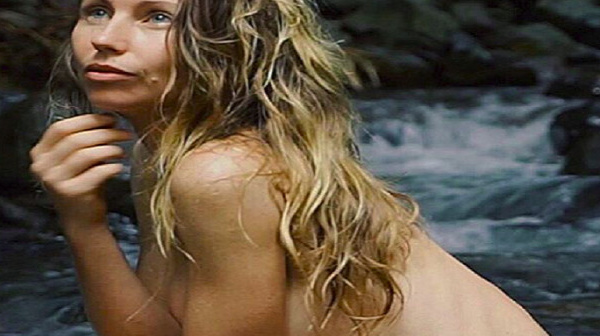 Insolite : Cette star de YouTube vit toute nue dans la jungle (Photos)