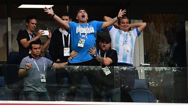 Mondial 2018 : Diego Maradona hospitalisé après la victoire de l’Argentine (vidéo)