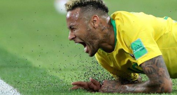 Mondial Russie 2018: Neymar, un cinéma qui irrite
