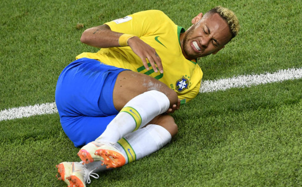Coupe du monde 2018 : Les plus beaux Trolls de la roulade de Neymar sur Twitter