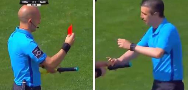 VIDEO - Un arbitre reçoit un carton rouge pour... une pause pipi en plein match