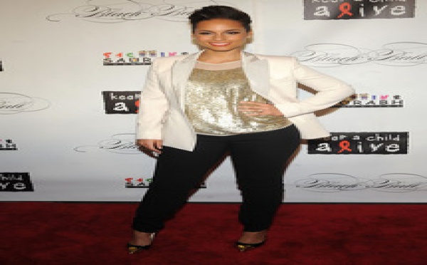 Look : Alicia Keys au top pour sa fondation