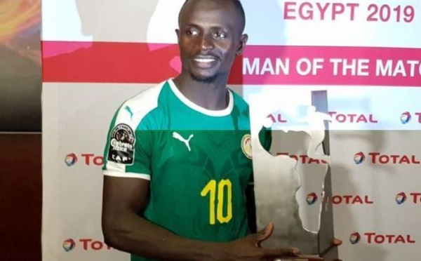 PHOTO- Sadio Mané élu homme du match face au Kenya