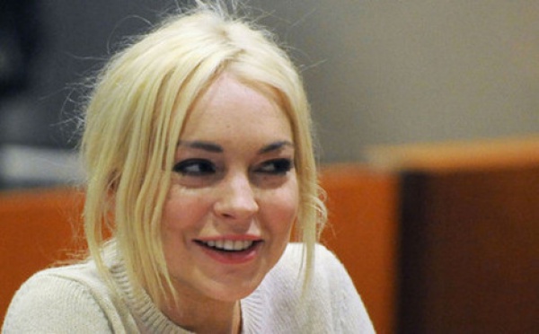 Le père de Lindsay Lohan très content des photos de sa fille nue