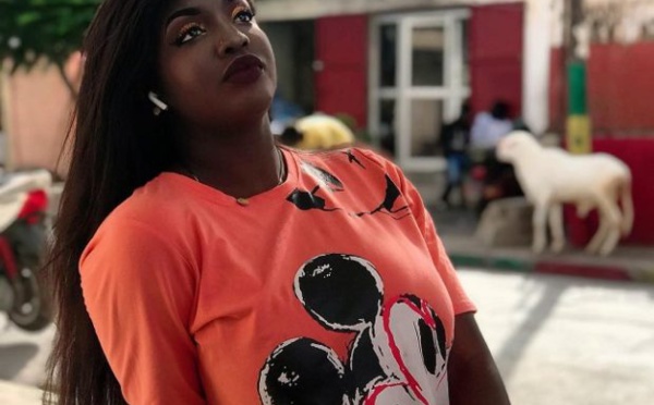 PHOTOS - FIFI « Niareel » de Sanex dans la série Wiri Wiri, toute ravissante