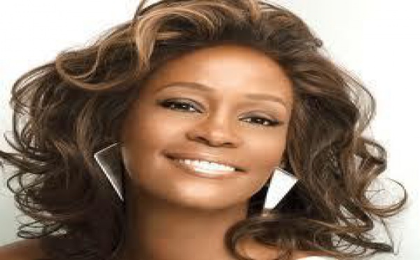 Les prix des albums de Whitney Houston augmentent de 60 %!