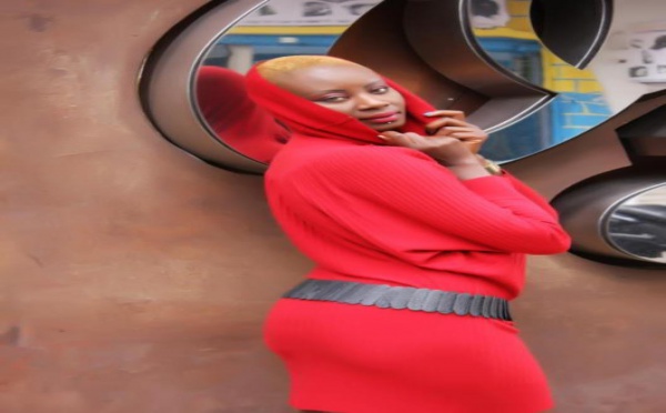 Rokia Kaba la star d’Africa 7 montre ses fesses