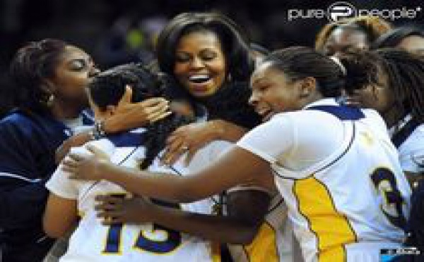 Michelle Obama : Une first lady, reine du basket-ball, qui exulte de bonheur