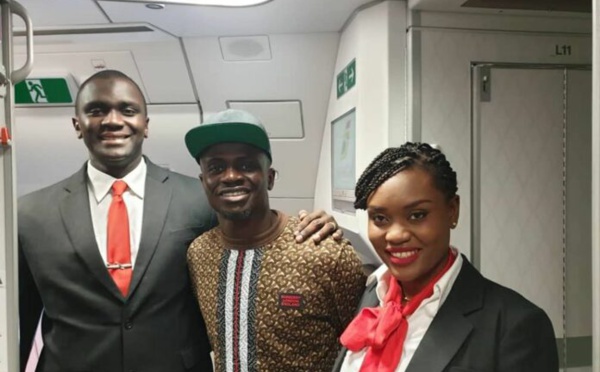 (PHOTOS) - Sadio Mané, Monsieur modestie..: Il a rejoint la sélection par vol simple