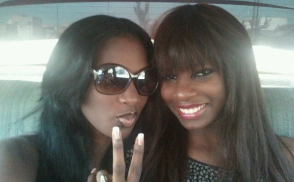Mame Diarra "Lissa" avec sa petite soeur, Sophia Thiam