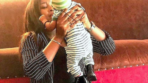 PHOTOS – Khadia Sy, l’épouse de Pape Sidy Fall au top de sa forme après l’accouchement