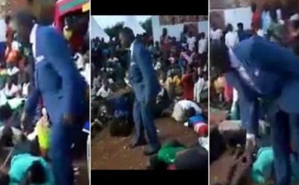 Ouganda: Un pasteur fouette ses fidèles pour ne pas s’être rendus à l’église (vidéo)