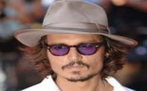 Johnny Depp accusé par une Américaine handicapée de 52 ans : un canular ?