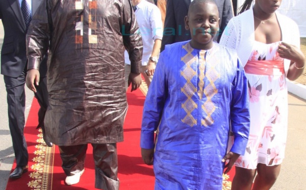 Les enfants du président Macky Sall sur tapis rouge en marche vers le Palais!