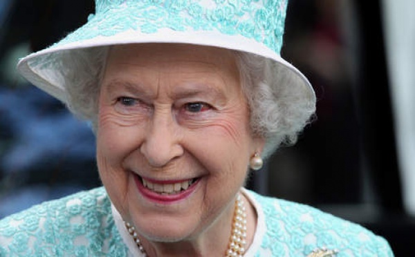 La reine Elizabeth II fête ses 86 ans en famille