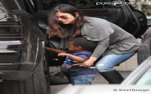 Sandra Bullock, rayonnante avec son fils Louis : son ex-mari revient à la charge