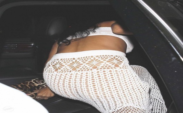 Rihanna sans culotte