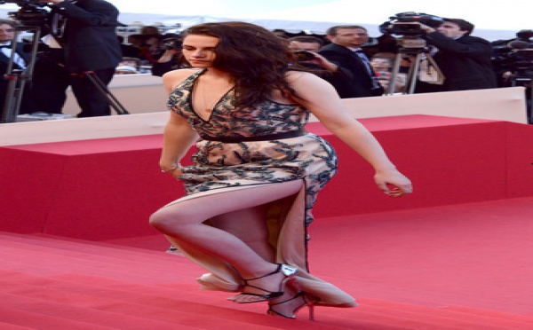 Photo : Kristen Stewart enflamme Cannes