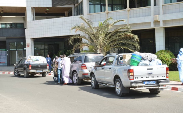 Lutte contre le coronavirus: Ibrahima Sall du parti Model, apporte son soutien au Ministère de la Santé (Images)