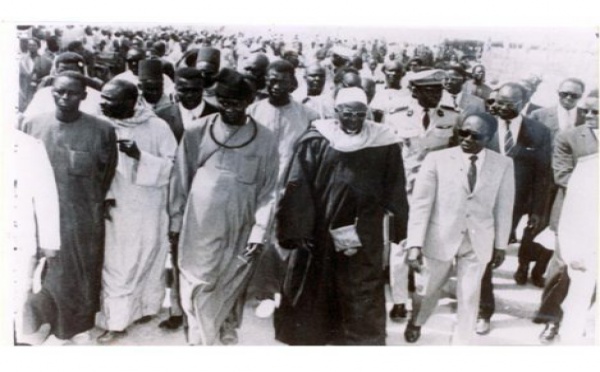 Sergine Abdou Lakhat Mbacké et le président Senghor