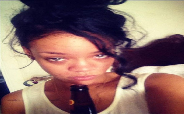 Rihanna boit avant l'enterrement de sa grand-mère