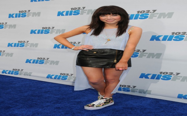 Carly Rae Jepsen nue sur la Toile ?