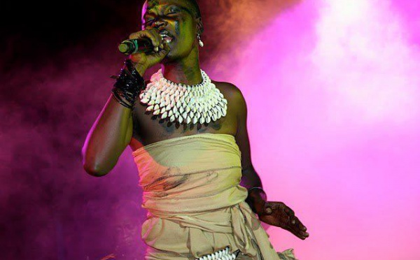 Sister Ndiaya, une véritable bête de scène