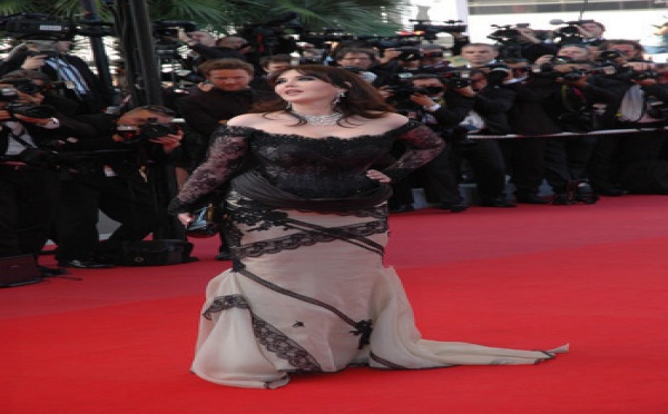 Quand Isabelle Adjani attaque Anne Sinclair sur son poids...