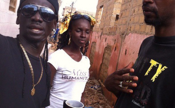 Miss humanitaire avec Duggy-T et Xuman