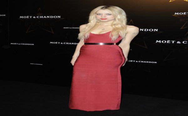 Accident de poussette pour Peaches Geldof !
