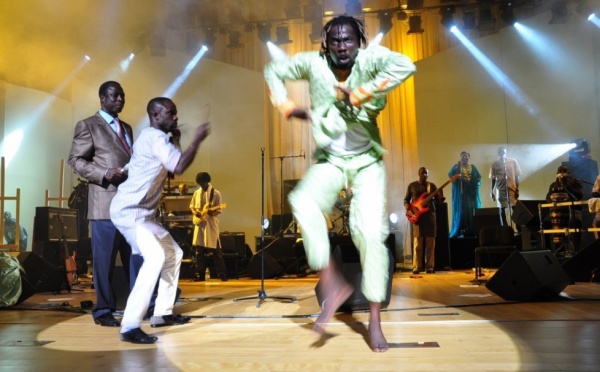 La nouvelle danse de Amady du Ram Daan
