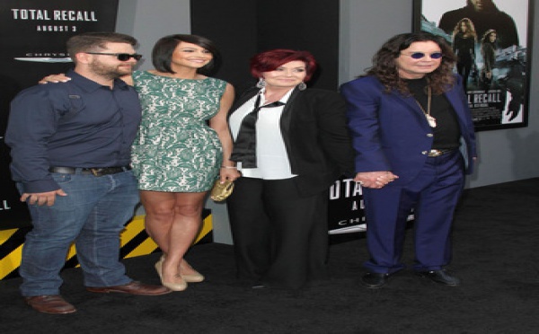Jack Osbourne et Lisa Stelly se disent oui à Hawaï