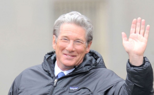 Richard Gere se fait virer d’un restaurant pour drague intensive