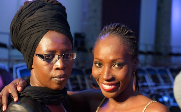 Adama Paris et Mame Faguèye Bâ très complices