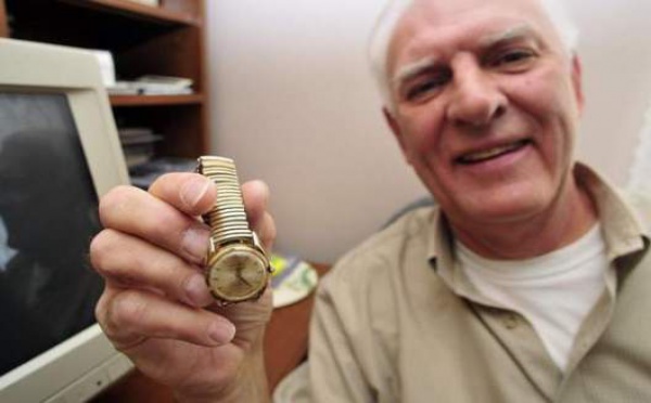 Il récupère sa montre volée 53 ans plus tard