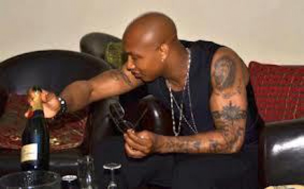 El Hadj Diouf, l'alcool c'est comme de l'eau minérale