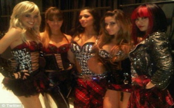 Ashley Roberts, ex-Pussycat Dolls, balance sur le groupe !