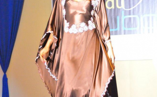Dyana Seck en feeling défilé à la nuit du boubou