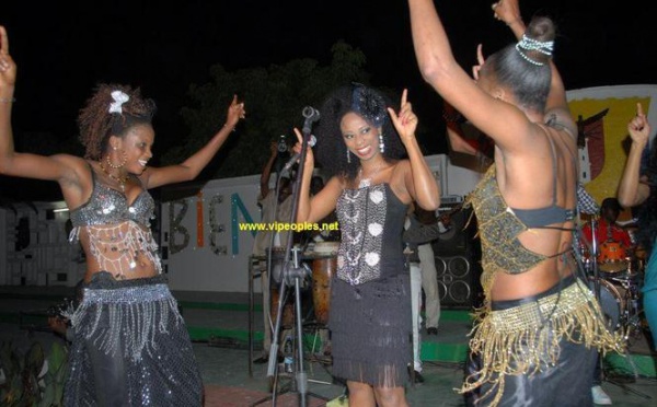 Quand Adiouza danse le "Mborokhé"