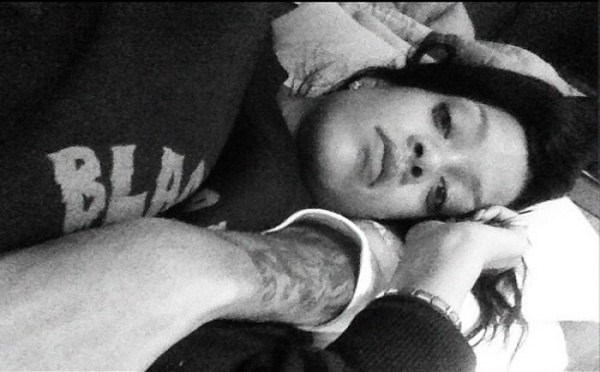 Rihanna pardonne encore une fois les excès de Chris Brown