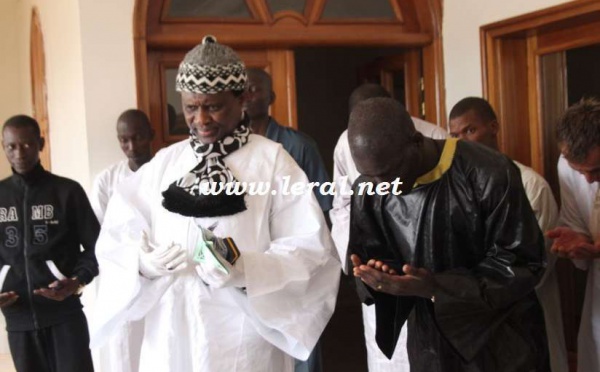 Kara Noreyni avec son ami et frère Mame Thierno