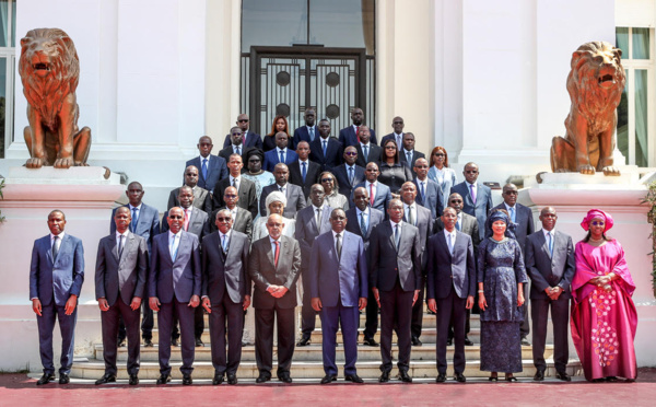 (PHOTOS): Premier Conseil des ministres du nouveau Gouvernement