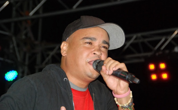 Philip Monteiro annonce les couleurs de la Saint Valentin
